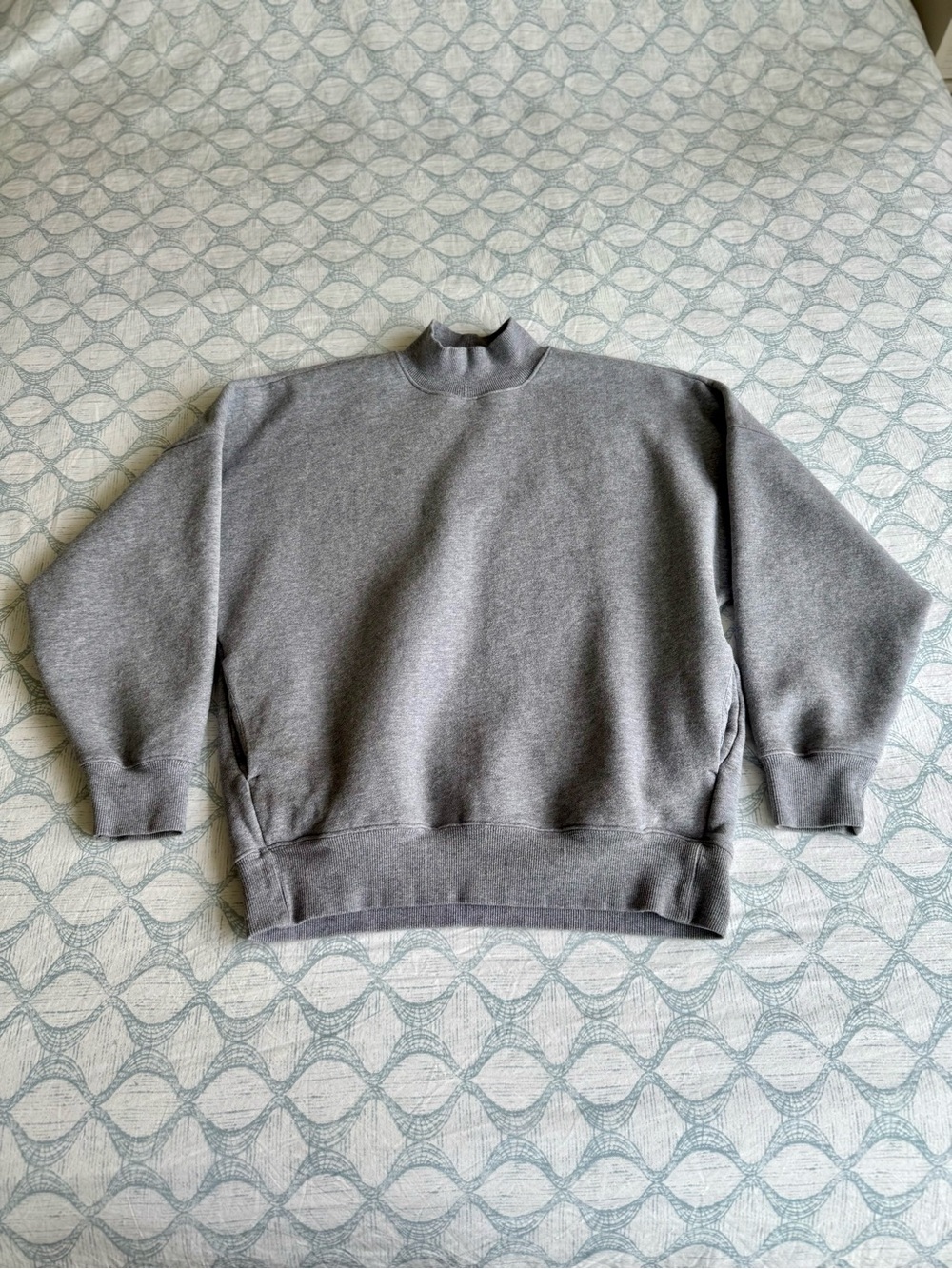 TNA Fleece Bloyfriend Oversized Gray Turtleneck Crewneck Women’s Sweatshirt